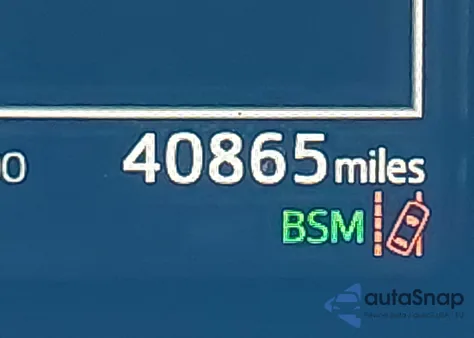 2018 Toyota Rav4 Xle z USA, uszkodzony, nr VIN JTMRFREV4JD247742